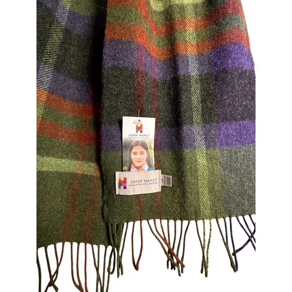 John Hanly 100% Lambswool Scarf Made In Ireland Tartan Plaid W/ Fringe NWT - Picture 1 of 11